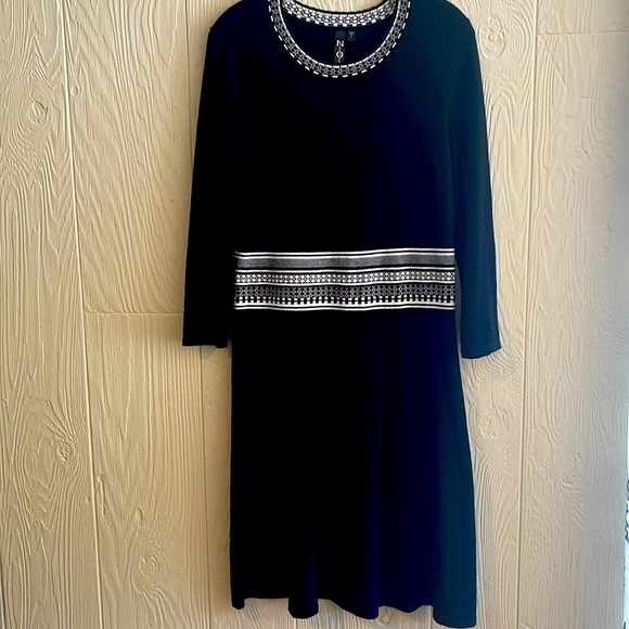 Zoe+Phoebe Sweater Dress Long Sleeve Black & White Soft & Cozy - Picture 1 of 7